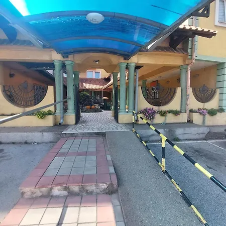 Maja & Garden Gostinjska kuća