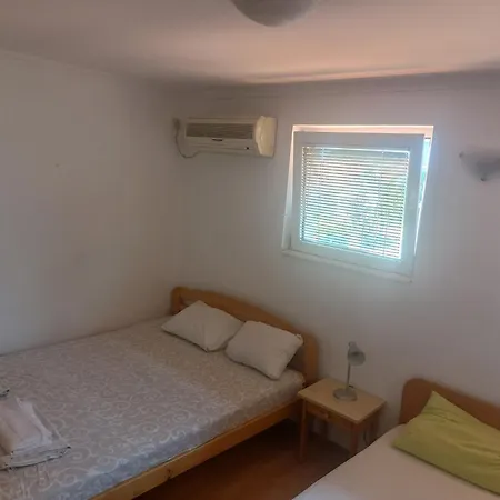 Gostinjska kuća Maja & Garden Smederevo